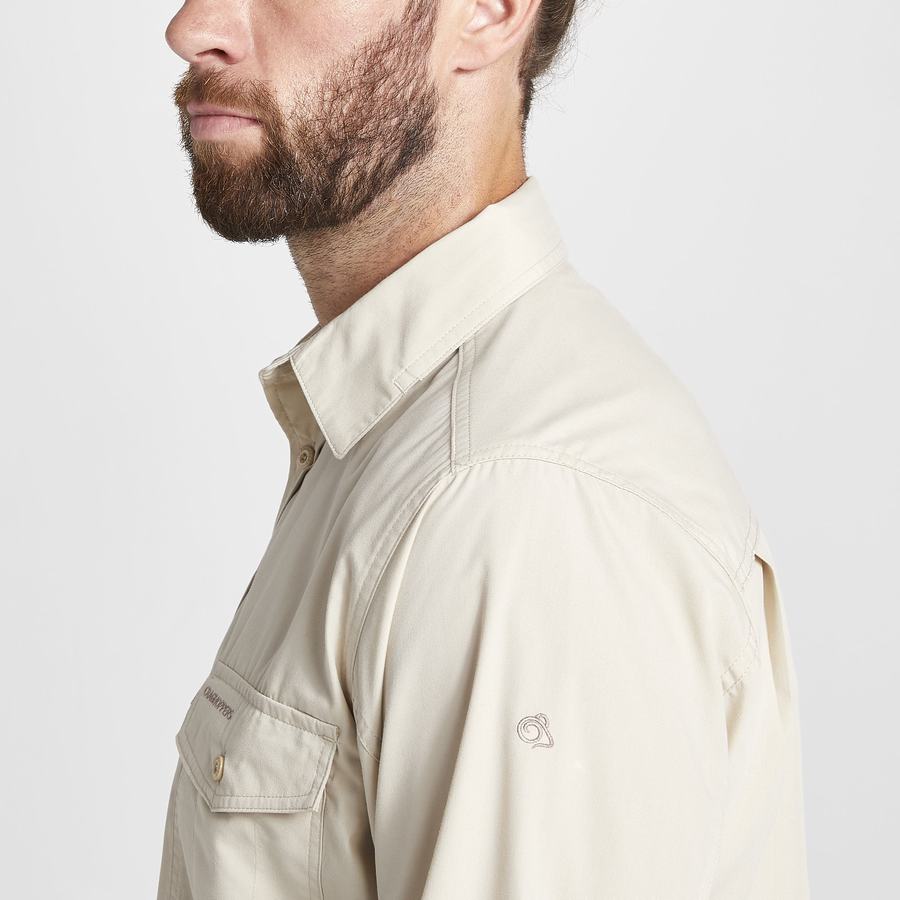 Beige Craghoppers Kiwi Long Sleeved Men's Shirts | ZXI7356TP